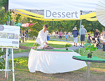 LAURELHURST SALMON BAKE 2015